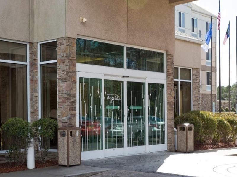 Hilton Garden Inn And Fayetteville Convention Center Ngoại thất bức ảnh