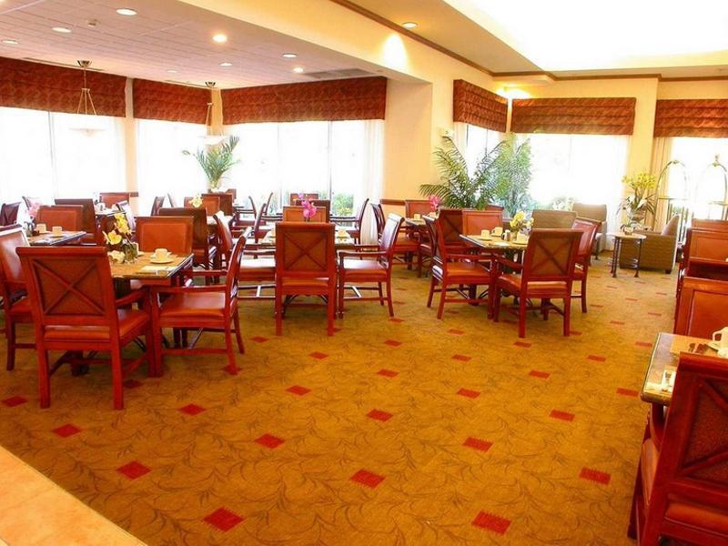 Hilton Garden Inn And Fayetteville Convention Center Ngoại thất bức ảnh