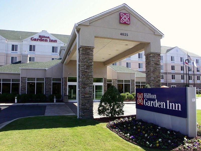Hilton Garden Inn And Fayetteville Convention Center Ngoại thất bức ảnh